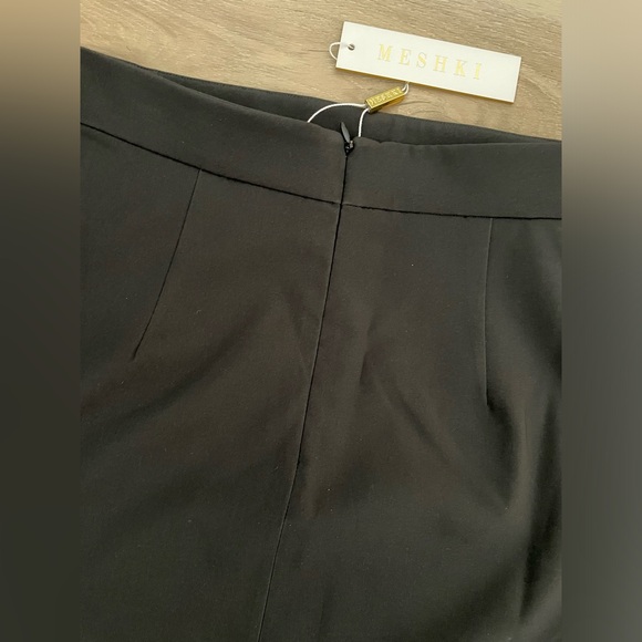 NWT Meshki Gold Buckle Mini Skirt - Picture 5 of 13